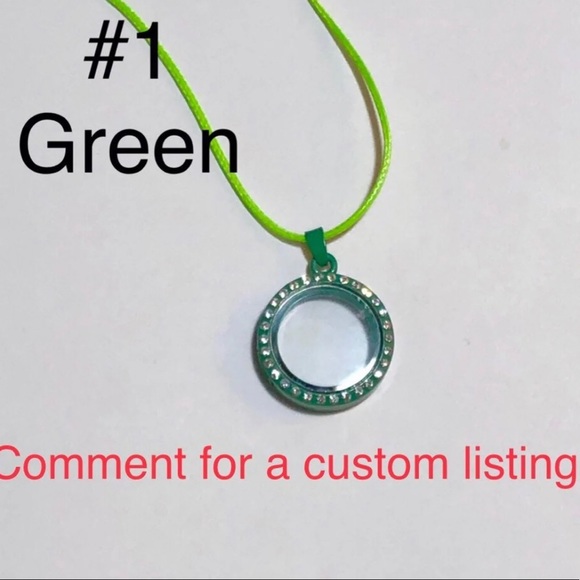 HQ-#2 Color Living story lockets - Picture 3 of 8